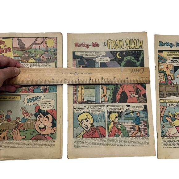 Vintage Archie Comics Lot of 5 1970s Betty Veronica Jughead Sabrina Comic Books - Picture 7 of 9